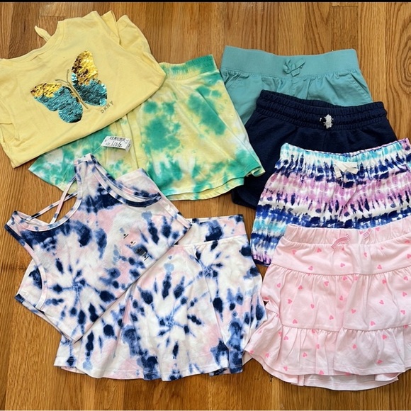 13 piece  Summer Bundle- Girls Dresses, shorts, skirts and tees, size 7/8 - Picture 2 of 2
